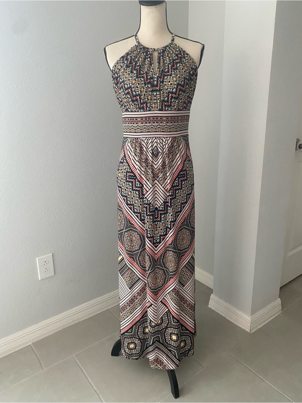 db Established 1962 Women's Geometric Halter Boho Maxi Dress | 10P